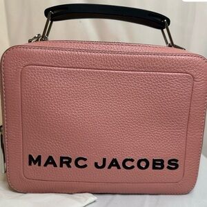 Marc Jacobs Box Bag 23